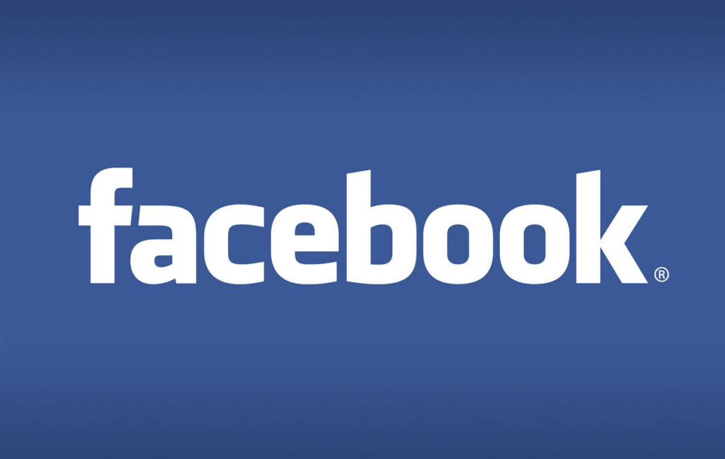 Facebook a prins la români. Vezi câţi aveau cont la finele lui 2012