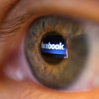 Facebook, condamnat de instanță la despăgubiri a 20 mil. USD