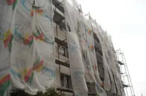 Guvernul a aprobat normele de aplicare a legii privind reabilitarea faţadelor clădirilor