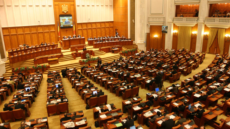 Parlament: Dezbaterea proiectului legii bugetului de stat a început