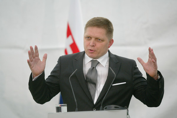 Taxe pentru bogaţi şi companiile mari, angajamentele premierului Slovaciei
