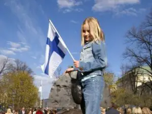 Fără teme şi fără examene până la 16 ani în ţara cu cel mai performant sistem de învăţământ