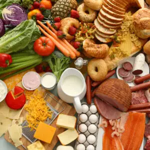 90% dintre români spun că sănătatea e principalul motiv pentru care sunt atenţi la ce mănâncă