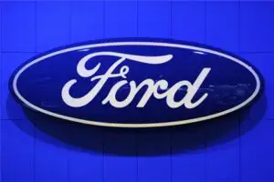 Ford ar urma să aibă pierderi de până la 600 de milioane de dolari în Europa