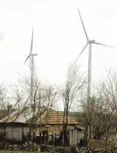 Un miliard de euro investit în bătaia vântului, în 2011