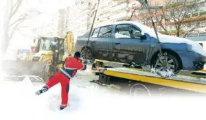 Taxa pentru ridicarea maşinilor parcate neregulamentar, în sectorul 1, se reduce