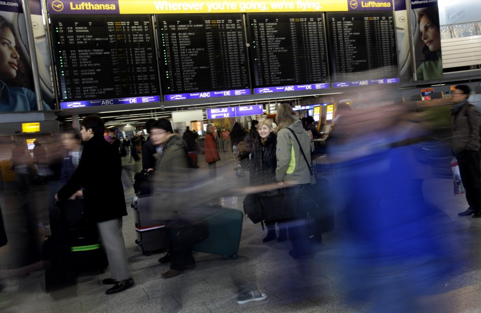 Număr record de pasageri în 2011 pe al doilea cel mai mare aeorport din Europa