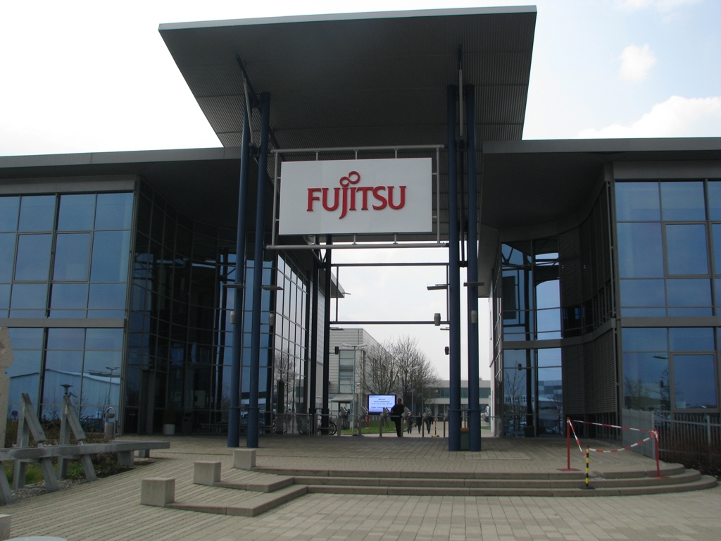 ASBIS  a încheiat un acord de distribuţie cu Fujitsu