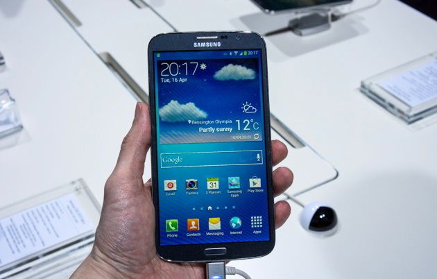 Vodafone a lansat Samsung Galaxy Mega