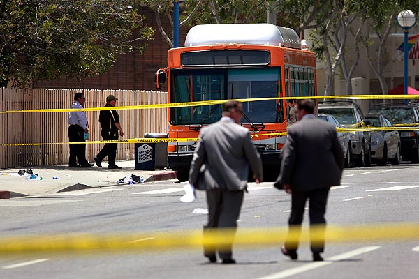 SUA: Un individ înarmat a împuşcat şoferul unui autobuz