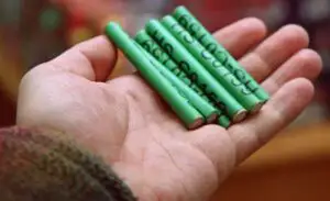 Trei ani de închisoare pentru deţinere de materiale pirotehnice