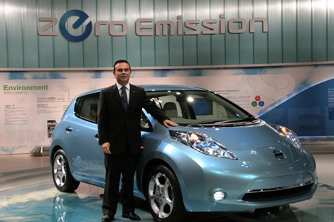 Ghosn, Nissan: Bateria modelelor electrice va putea fi folosită şi pentru uz casnic