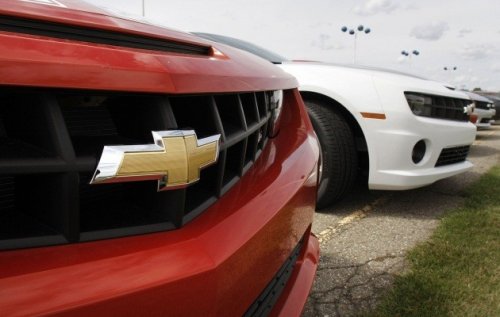 Vânzările General Motors şi Chrysler, în creştere