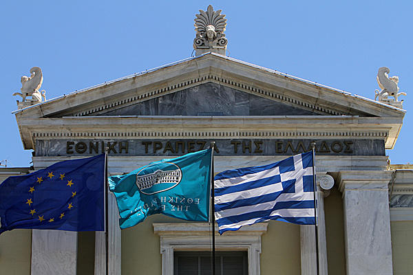 O intrare bruscă în incapacitate de plată a Greciei riscă să contamineze state din zona euro