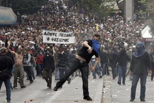 Aproape 70% dintre greci cred că măsurile de austeritate nu vor schimba nimic