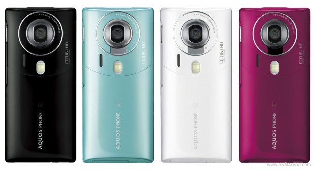 Sharp va lansa, luna viitoare, un telefon cu cameră de 16,1 MP