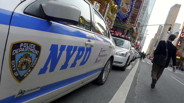 Ce măsuri ia poliţia new-yorkeză împotriva armelor de foc
