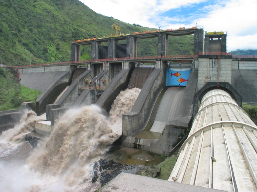 Hidroelectrica a realizat un profit brut de aproape 48 milioane lei în februarie 2013