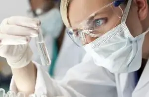 IBM dezvoltă un nou hidrogel pentru a combate viruşii şi biofilmele rezistente la medicamente