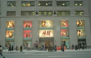 Profitul net al H&M a scăzut pentru al treilea trimestru consecutiv