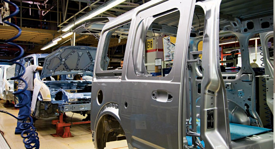 ȘAH la industria auto est-europeană. Turcii profită de faptul că nu sunt în UE