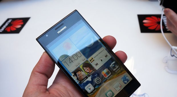 Huawei a depăşit LG şi a urcat pe locul 3 în topul producătorilor de smartphone-uri