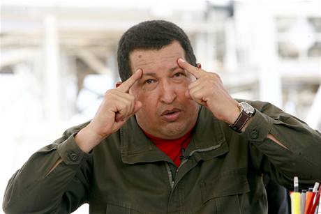 Hugo Chavez a făcut apel la venezueleni să renunţe să mai bea Pepsi şi Coca Cola