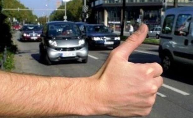 În România autostopul va fi interzis prin lege