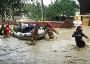 România, cel mai mare risc de catastrofă din Europa. Asigurările de locuinţă vor fi mai sigure dar şi mai scumpe