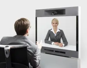 Află cine este liderul mondial pe piaţa de  videoconferinţă