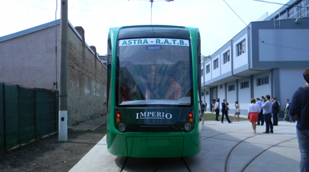 Prototipul tramvaiului Imperio Eco a fost prezentat la Bucureşti