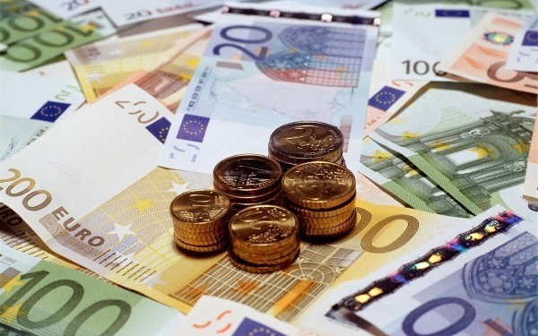 Inflaţia în zona euro a scăzut la 2%, în ianuarie