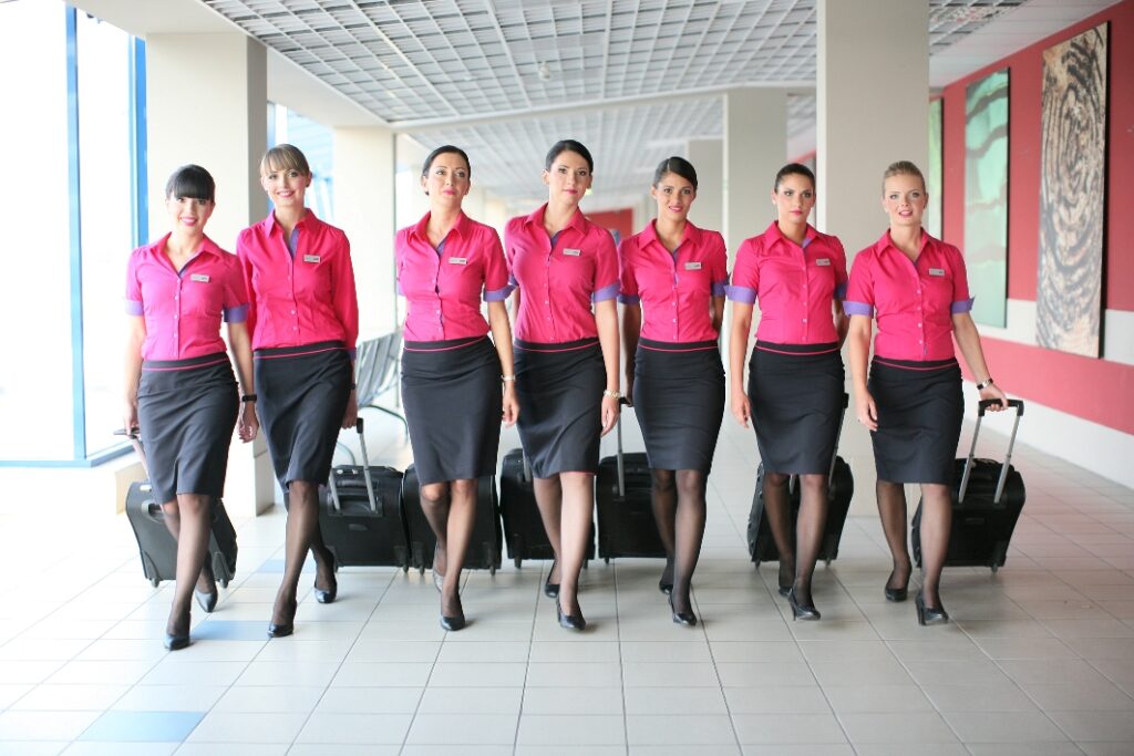 Wizz Air caută însoțitori de bord. Primele interviuri vor avea loc pe 4 februarie la București