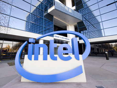 Intel a obţinut venituri de 12,9 miliarde de dolari în T1