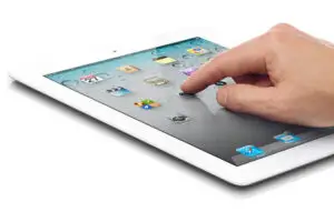 Peste 100.000 de aplicaţii pentru iPad, disponibile în App Store