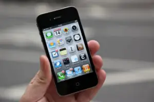 Apple App Store a atins pragul de 15 miliarde de descărcări