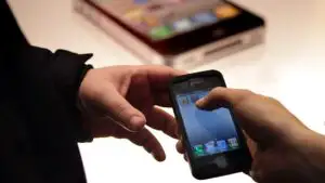 Top 10 cele mai populare parole folosite de posesorii de iPhone