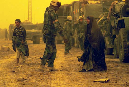 EVENIMENT: Ultimii soldaţi americani au părăsit Irakul