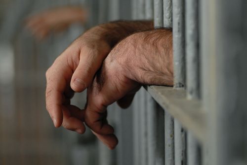 Ţara care intenţionează să elibereze 40% din deţinuţi din cauza suprapopulării închisorilor
