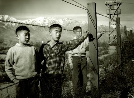 Americanii își cer scuze după 67 de ani față de japonezii internați în lagăre de muncă în SUA