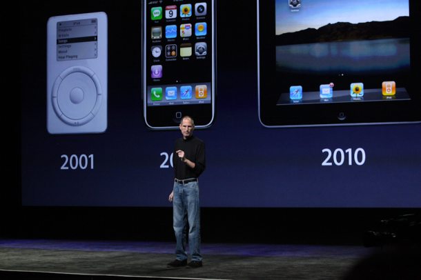 Steve Jobs a lansat iPad2