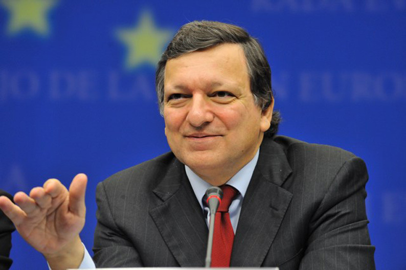 DEUTSCHE WELLE: Cine îl alege pe preşedintele Comisiei Europene?