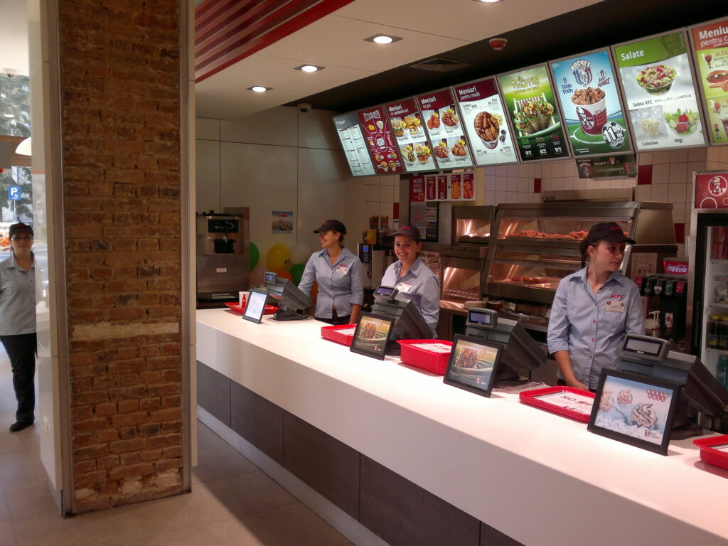 KFC a investit peste jumătate de milion de euro în al treilea restaurant din Cluj