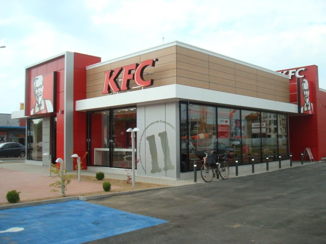 KFC România demontează miturile. Ce mai pregătește lanțul de restaurante?