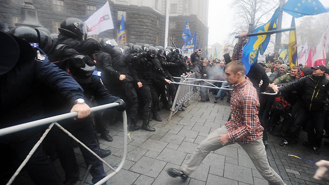 Opoziţia ucraineană face apel la o manifestaţie de amploare pentru duminică la Kiev