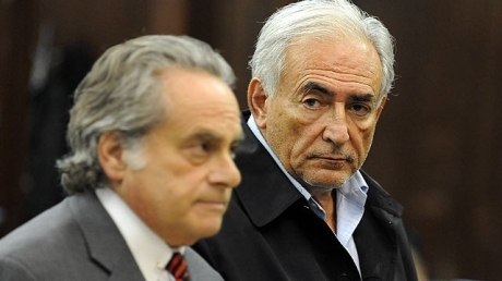 Presupusa victimă a lui Dominique Strauss-Kahn a minţit sub jurământ