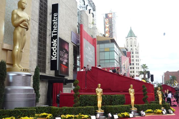 Teatrul care găzduieşte ceremonia decernării Oscarurilor nu se va mai numi Kodak