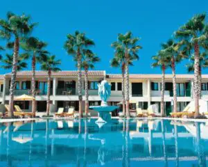 Vacanţe ieftine la Târgul Internaţional de Turism Holiday Market