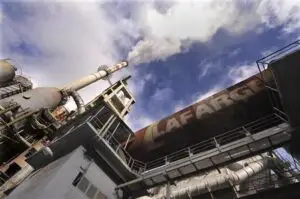 Lafarge negociază vânzarea unei participaţii la divizia din India, pentru 300 milioane de dolari