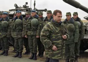 Rusia, nevoită să cheltuiască mai mult cu înarmarea, în lipsa unor garanţii privind scutul antirachetă